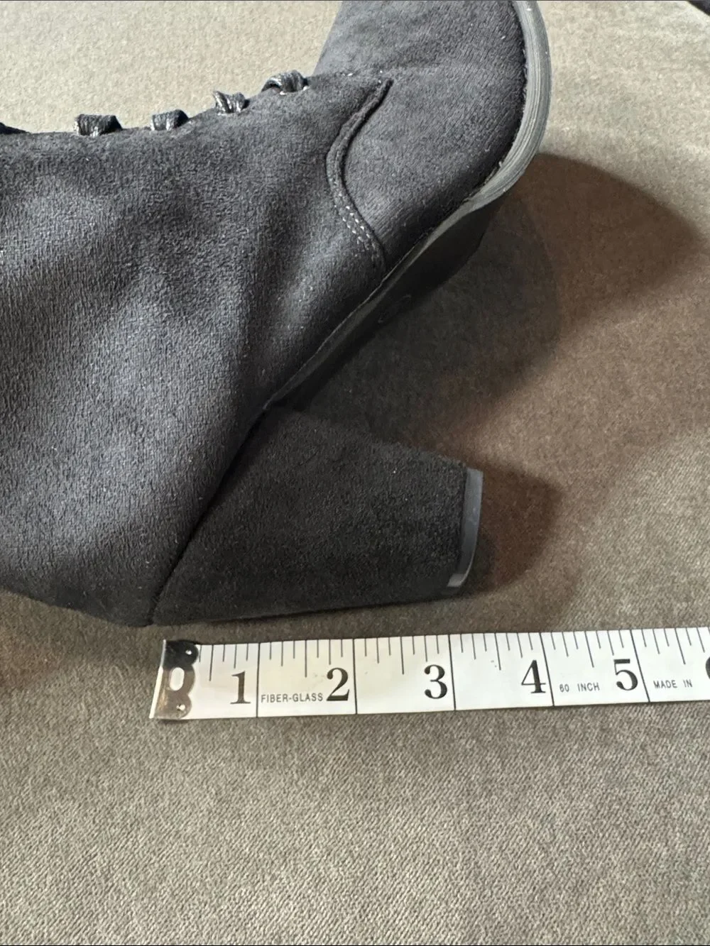 Tall Black Faux Suede Lace-Up Women’s Boots Gothic Size 8.5 (41) NEW